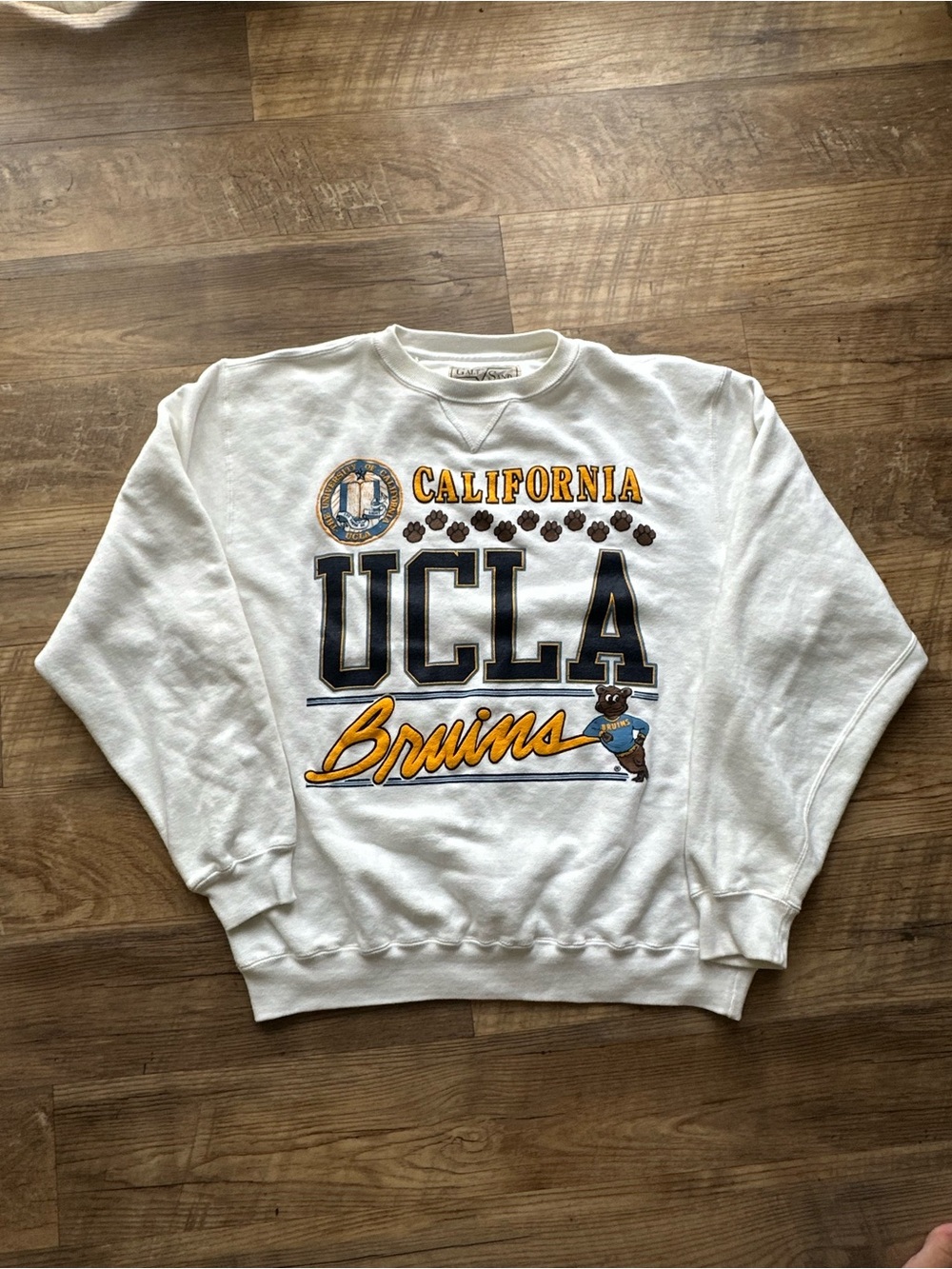 Vintage Galt Sand UCLA Bruins White Crewneck Sweatshirt - Size Large